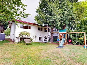 Staircase Photo of 7287 Shawnee Place, Vancouver, BC