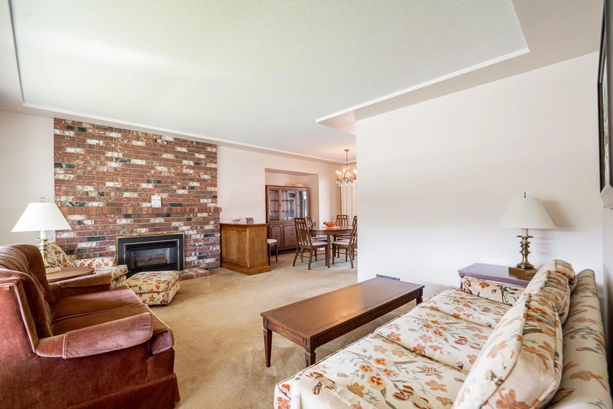 Family Room Photo of 4533 Venables Street, Burnaby, BC