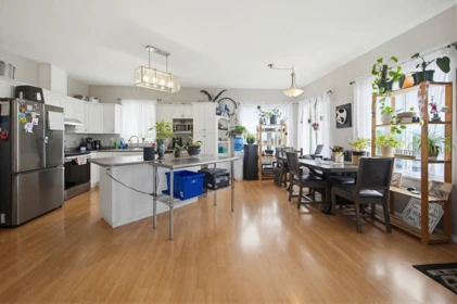 33614 3 Avenue, Mission, BC, Mission — Single Family Residence for sale