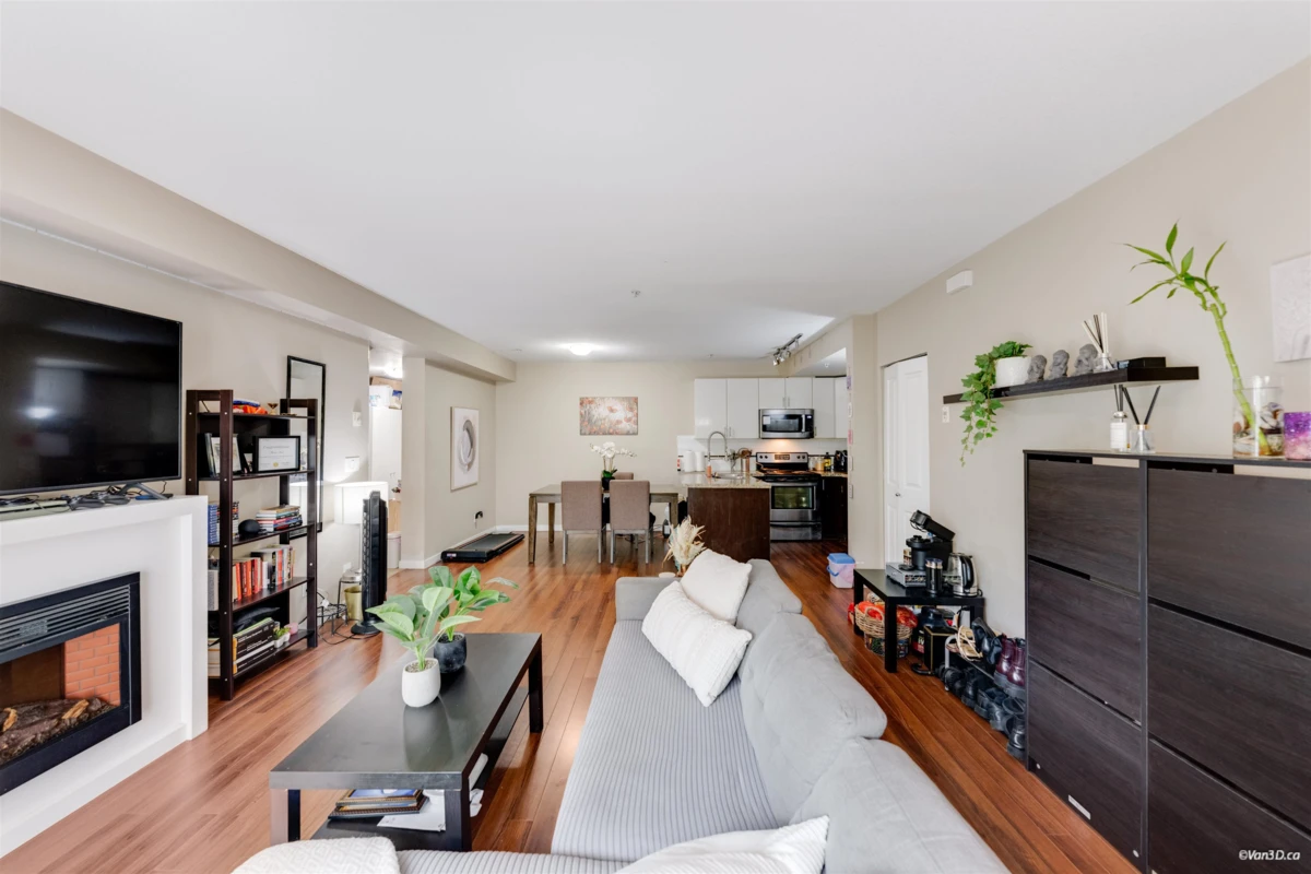 Dining Area Photo of 35 13239 Old Yale Road, Surrey, BC