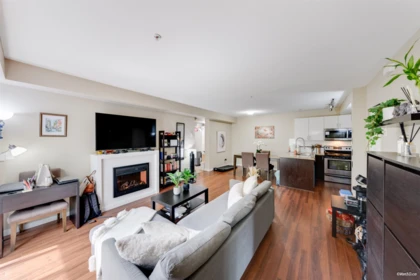 Kitchen Photo of 35 13239 Old Yale Road, Surrey, BC