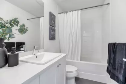 Mudroom Photo of 103 15268 28 Avenue, Surrey, BC