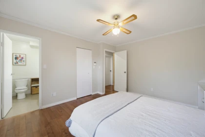 Laundry Room Photo of 9503 205a Street, Langley, BC