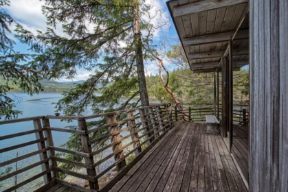 Breakfast Nook Photo of 6761 Sandy Hook Trail, Sechelt, BC