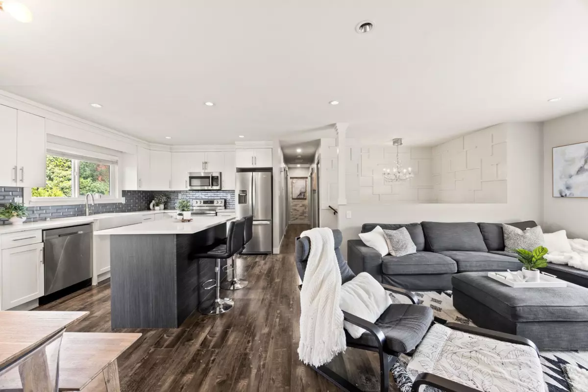 Family Room Photo of 26451 30a Avenue, Langley, BC