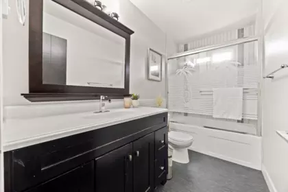Walk-In Closet Photo of 26451 30a Avenue, Langley, BC