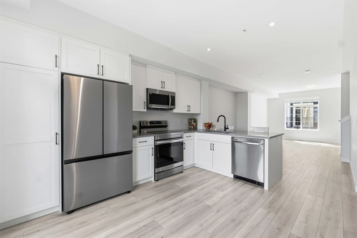 Family Room Photo of 143 20180 84 Avenue, Langley, BC