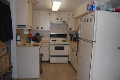Kitchen Photo of 9251 10th Avenue, Burnaby, BC
