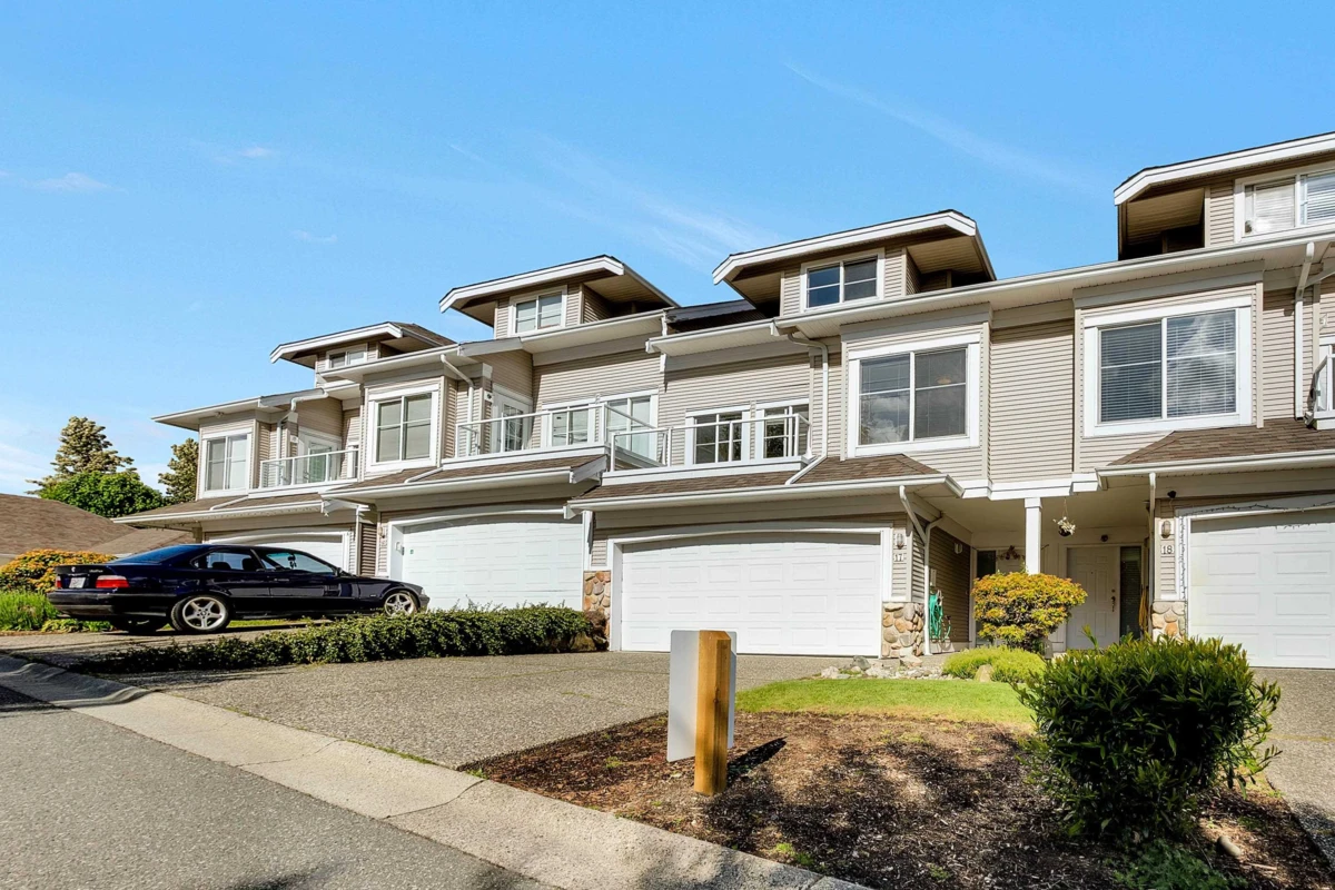 Exterior Rear Photo of 17 31501 Upper Maclure Road, Abbotsford, BC