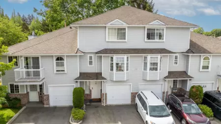 Backyard Photo of 3 13981 70 Avenue, Surrey, BC