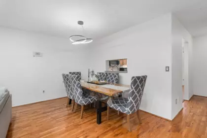 Kitchen Island Photo of 3 13981 70 Avenue, Surrey, BC