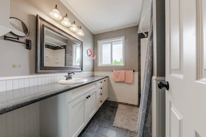 Loft / Bonus Room Photo of 12931 18 Avenue, Surrey, BC