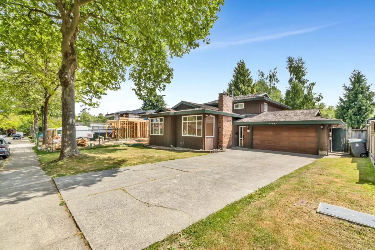 Exterior Rear Photo of 12881 Carluke Crescent, Surrey, BC