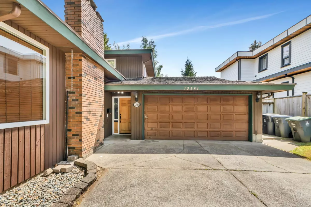 Family Room Photo of 12881 Carluke Crescent, Surrey, BC