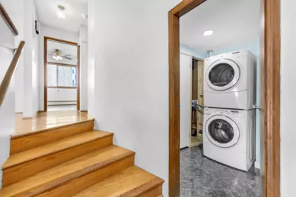 12881 Carluke Crescent, Surrey, BC, Surrey — Single Family Residence for sale