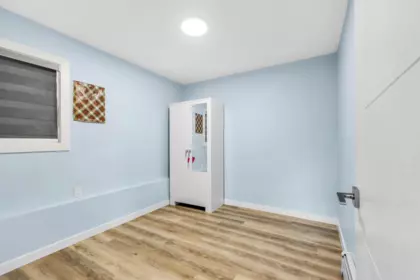 Hallway Photo of 12881 Carluke Crescent, Surrey, BC