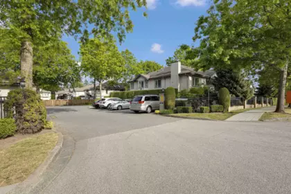10 8388 158 Street, Surrey, BC, Surrey — Townhouse for sale