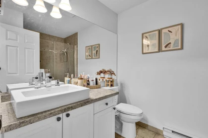 Hallway Photo of 10 8388 158 Street, Surrey, BC
