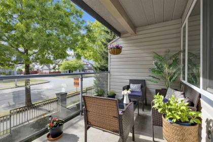 Staircase Photo of 10 8388 158 Street, Surrey, BC