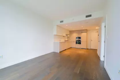 807 8199 Capstan Way, Richmond, BC, Richmond — Apartment/Condo for sale