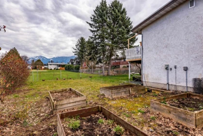 Outdoor Kitchen Photo of 8708 Cornwall Crescent, Chilliwack, BC