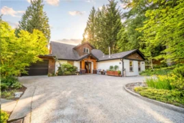 40495 N Highlands Way, Squamish, BC