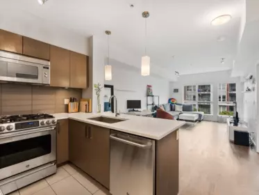 302 10155 River Drive, Richmond, BC, Richmond — Apartment/Condo for sale