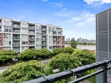 Office / Den Photo of 302 10155 River Drive, Richmond, BC