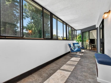 Basement Recreation Room Photo of 107 14950 Thrift Avenue, White Rock, BC