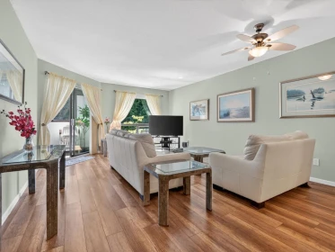 Pantry Photo of 107 14950 Thrift Avenue, White Rock, BC