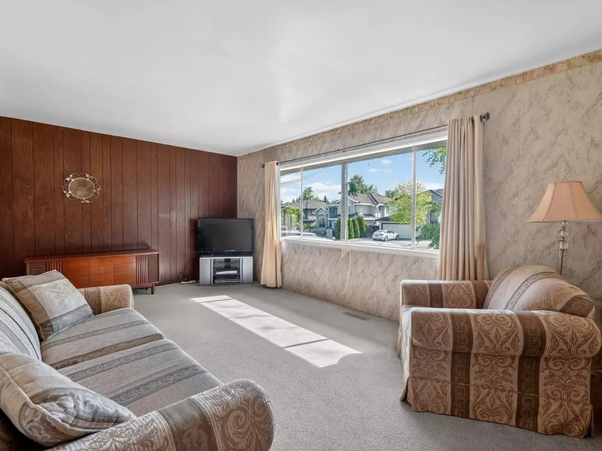 Family Room Photo of 7747 127 Street, Surrey, BC