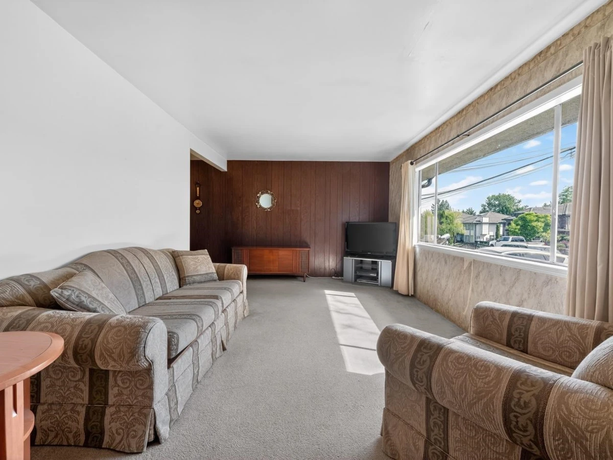Living Room Photo of 7747 127 Street, Surrey, BC