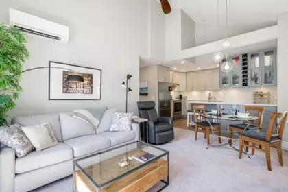 306 1535 Chesterfield Avenue, North Vancouver, BC, North Vancouver — Apartment/Condo for sale