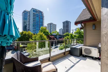 Primary Bedroom Photo of 306 1535 Chesterfield Avenue, North Vancouver, BC