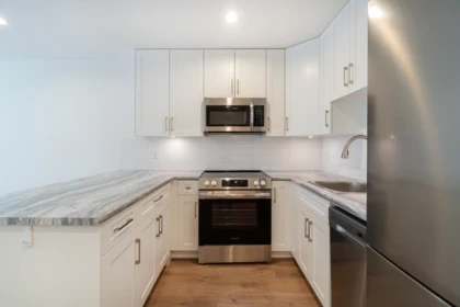 Primary Bedroom Photo of 206 2025 W 2nd Avenue, Vancouver, BC