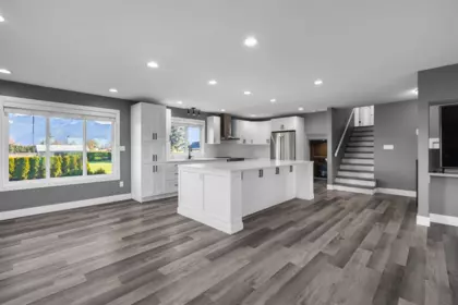 Kitchen Photo of 9850 Banford Road, Chilliwack, BC