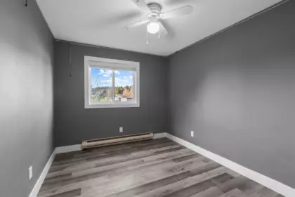 Walk-In Closet Photo of 9850 Banford Road, Chilliwack, BC