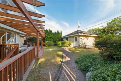 Backyard Photo of 3478 W 28th Avenue, Vancouver, BC
