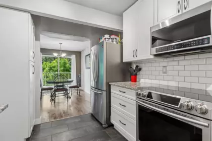 Breakfast Nook Photo of 110 1210 Falcon Drive, Coquitlam, BC