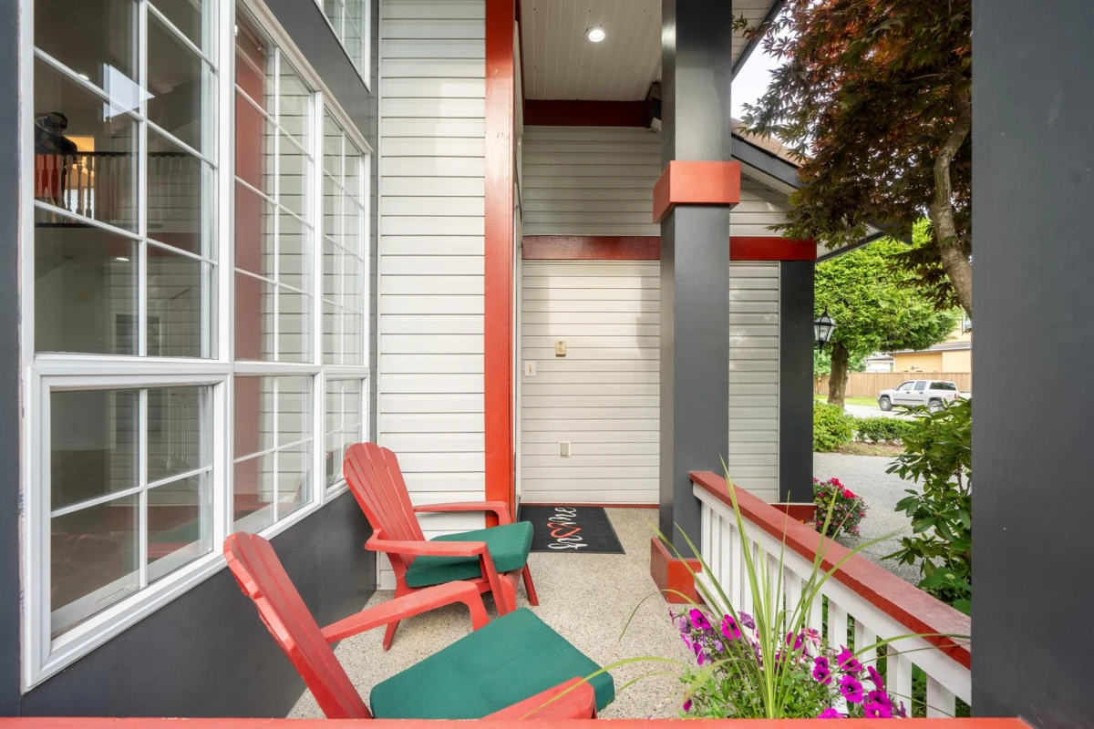 Living Room Photo of 1371 Po Avenue, Port Coquitlam, BC