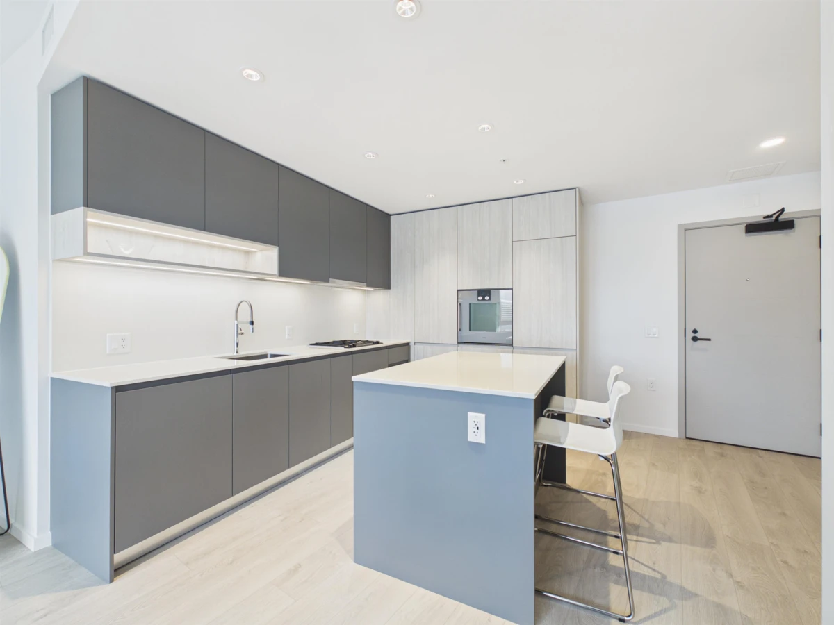 Living Room Photo of 637 6808 Minoru Boulevard, Richmond, BC