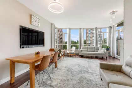 902 6838 Station Hill Drive, Burnaby, BC, Burnaby — Apartment/Condo for sale