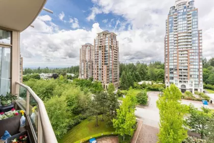 Entry Foyer Photo of 902 6838 Station Hill Drive, Burnaby, BC