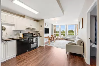 Primary Bedroom Photo of 902 6838 Station Hill Drive, Burnaby, BC
