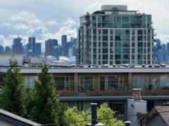 7 215 E 4 Street, North Vancouver, BC