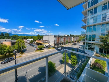 Breakfast Nook Photo of 510 2220 Kingsway, Vancouver, BC
