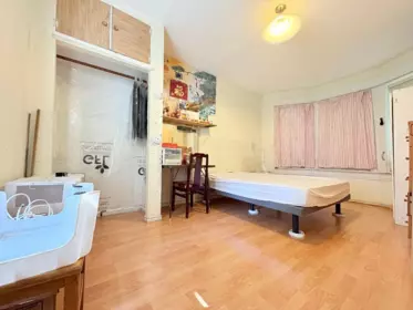 Primary Bedroom Photo of 3034 Glen Drive, Vancouver, BC