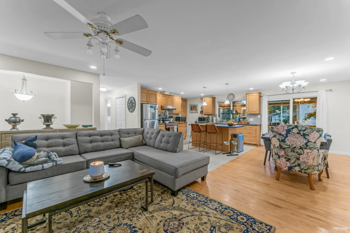 Dining Area Photo of 1579 136 Street, Surrey, BC