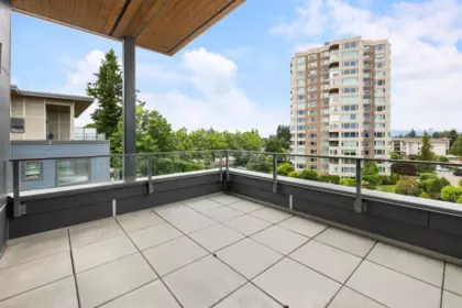 Street View Photo of 504 3080 Gladwin Road, Abbotsford, BC