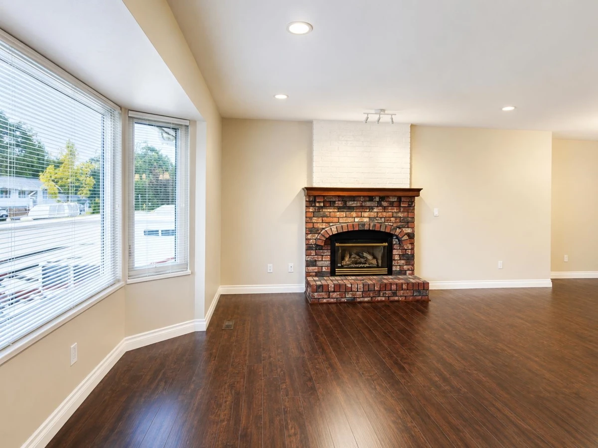 Dining Area Photo of 12355 Gray Street, Maple Ridge, BC